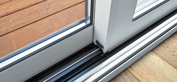 Why Your Sliding Door Keeps Getting Stuck in Casa de Oro-Mount Helix, CA?